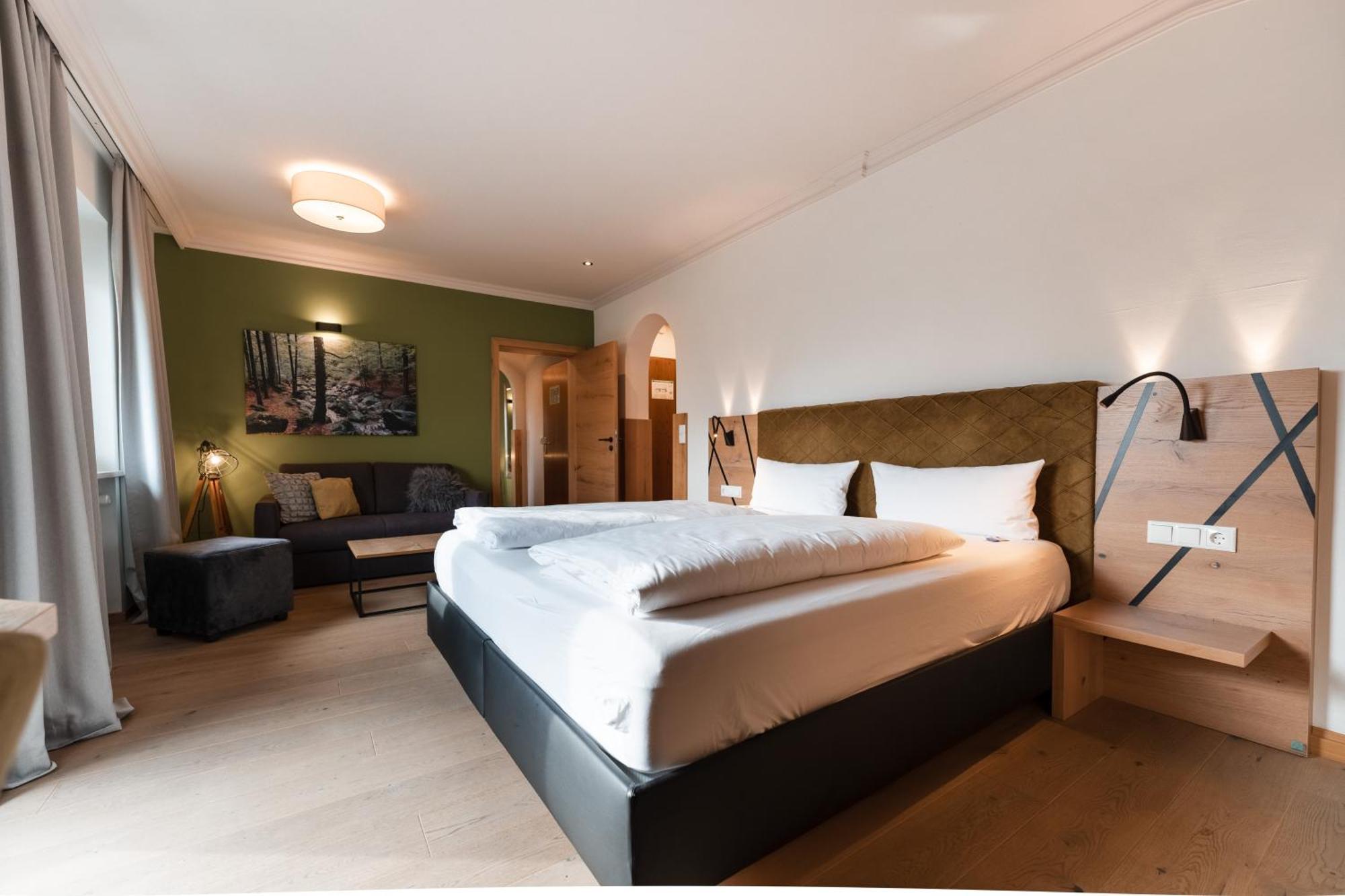Posthotel Rattenberg Exteriör bild